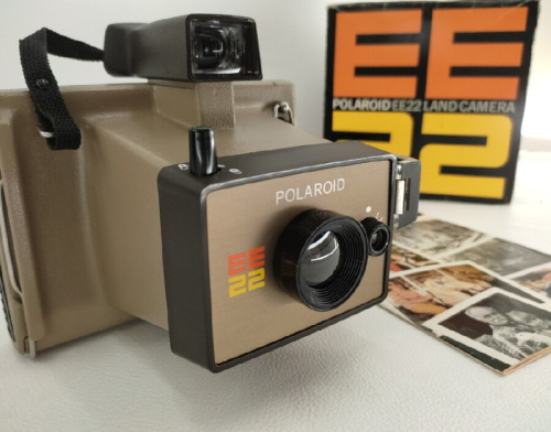 中古カメラのインスタントカメラ