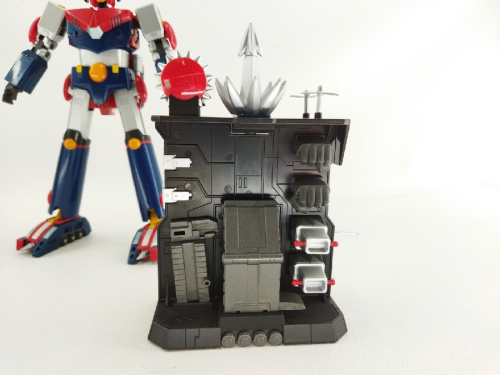 中古フィギュア