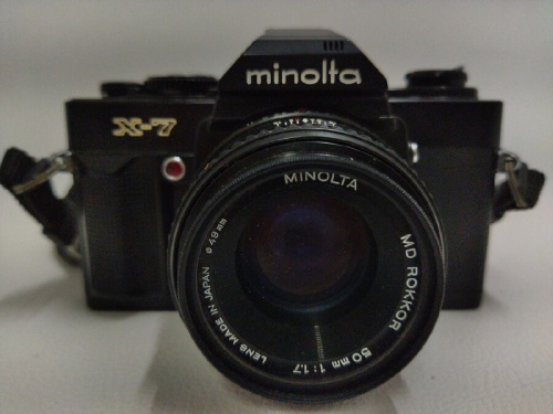 中古カメラのフィルムカメラ