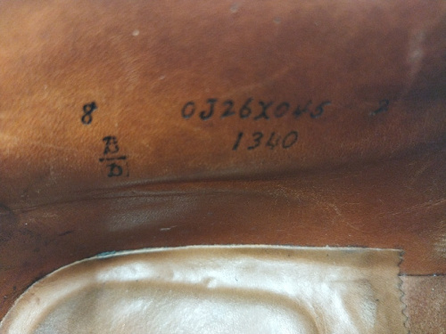 チャッカブーツのALDEN