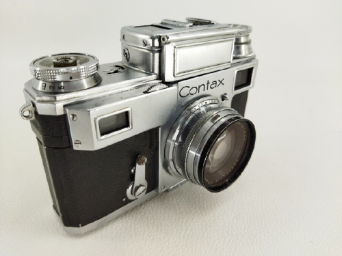 フィルムカメラのレンジファインダー