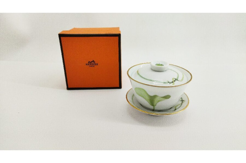 食器のエルメス