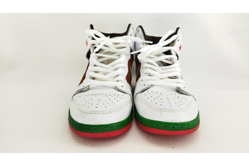 スニーカーのNIKE