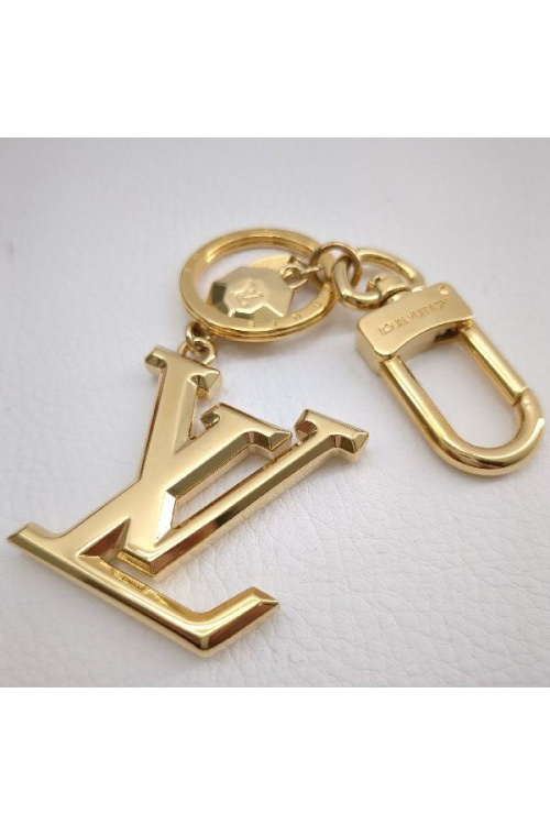 ファッションの中古ルイヴィトン