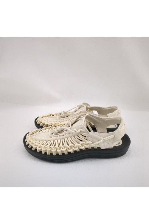 メンズのサンダル