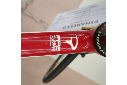 自転車のロードバイク