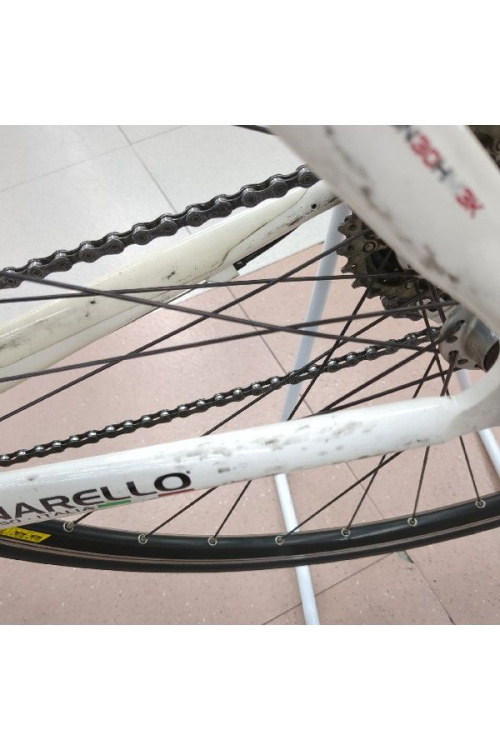 ロードバイクのピナレロ（PINARELLO）