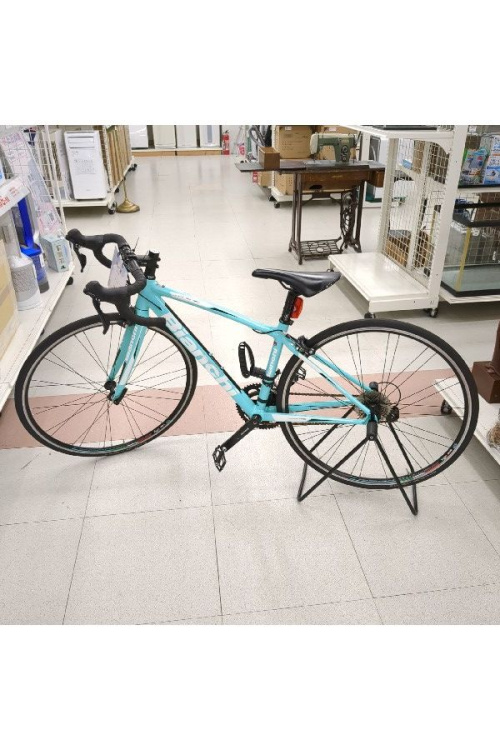 自転車のロードバイク