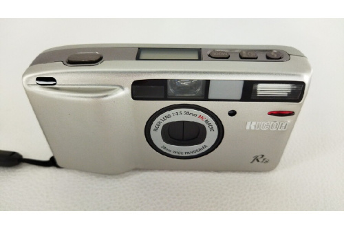 RICOHのフィルムカメラ