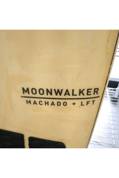 FIREWIREのMOON WAKER