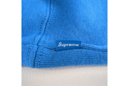 BOX　LOGOのボックスロゴ