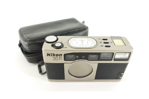 AV機器のカメラ