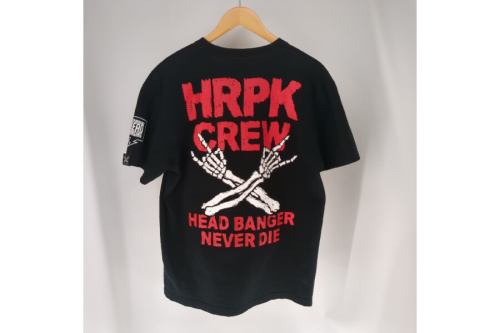ファッションのTシャツ