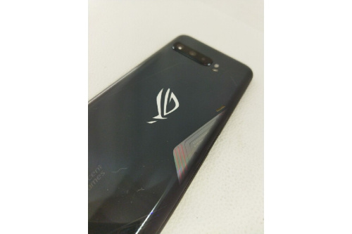 ゲーミングスマホのROG