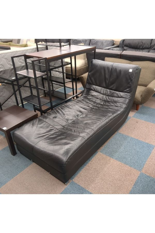 家具のソファー