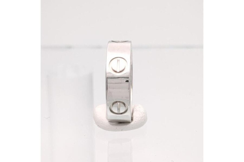 リングのカルティエ(Cartier)