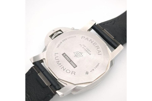 腕時計のパネライ