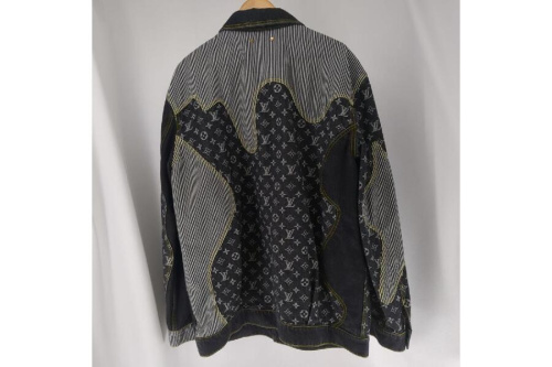 ジャケットのルイ・ ヴィトン（LOUIS VUITTON）