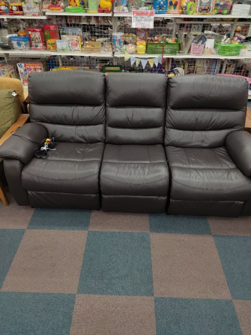 家具のソファー
