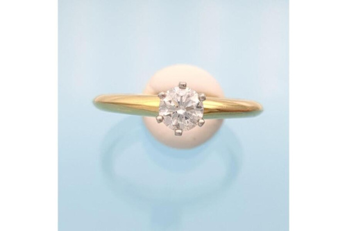 リングのティファニー（Tiffany＆Co.）