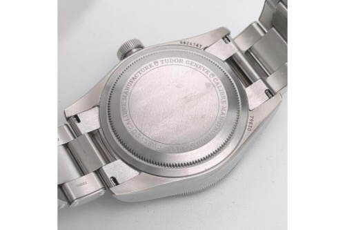 腕時計のチューダー（TUDOR）