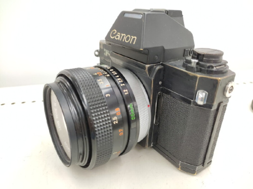 フィルムカメラの一眼レフカメラ