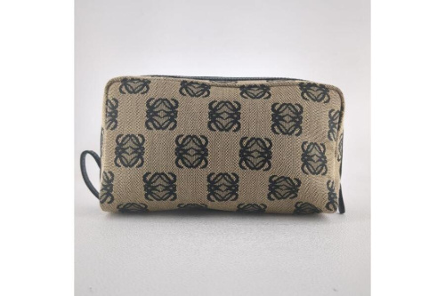 バッグのロエベ（LOEWE）