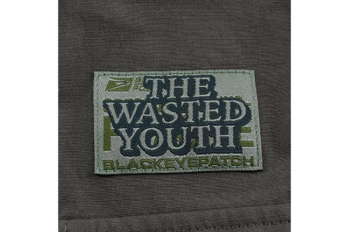 ブラックアイパッチのTHE WASTED YOUTH