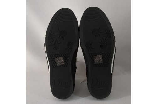 ディオール（DIOR）のハイカットスニーカー