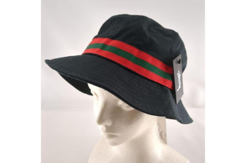 ファッション小物の帽子