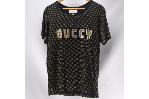ファッションのTシャツ