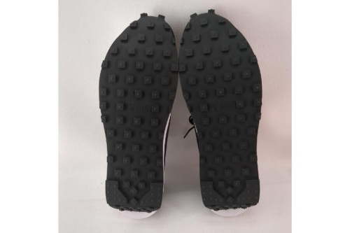 ナイキ（NIKE）のルディーワッフルサカイ
