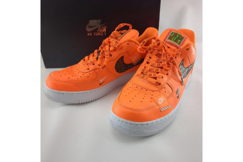 シューズ・靴のスニーカー