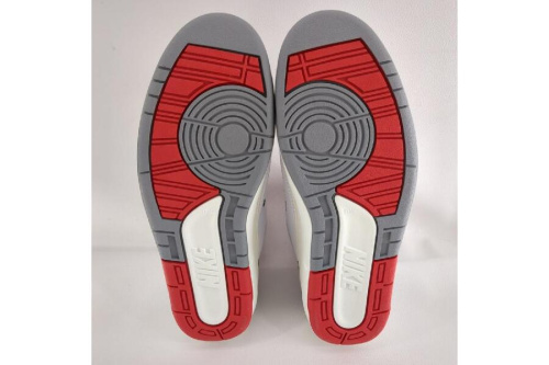 ナイキ(NIKE)のジョーダン2(AIR JORDAN 2)