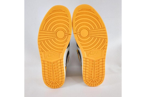 ナイキ（NIKE）のジョーダン1(Air Jordan 1)