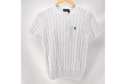 ファッションのトップス
