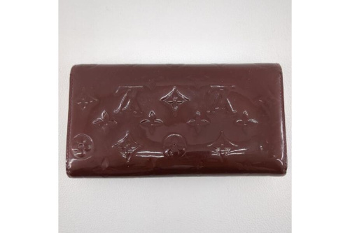 長財布のルイ・ ヴィトン(LOUIS VUITTON)