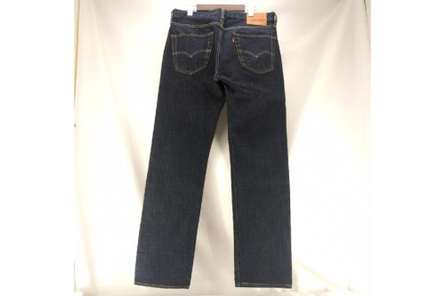 ジーンズのリーバイス（LEVIS）