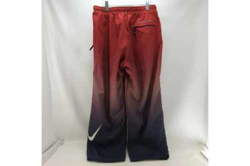 パンツのシュプリーム（Supreme）