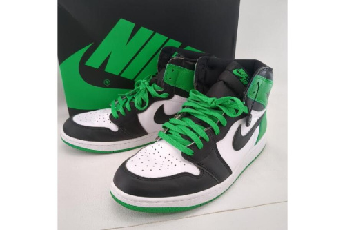 シューズ・靴のスニーカー