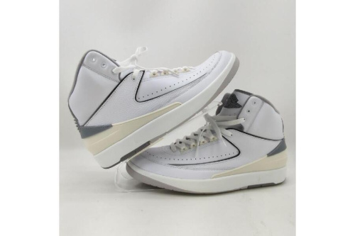 スニーカーのナイキ（NIKE）