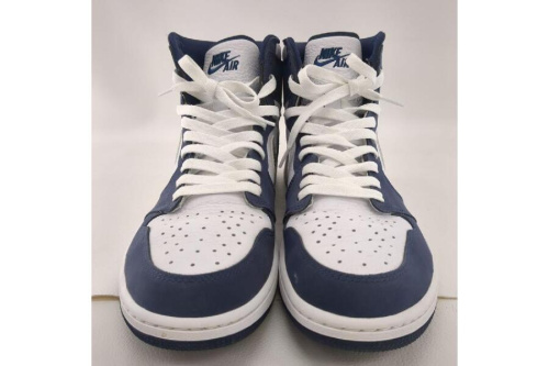 スニーカーのナイキ（NIKE）