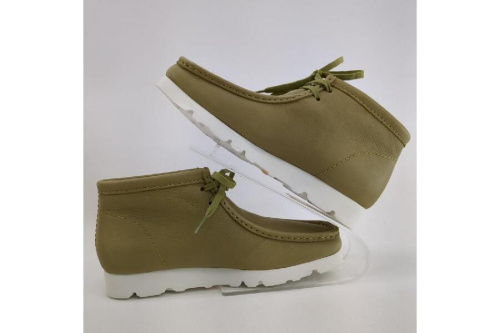 クラークス(CLARKS)のゴアテックス