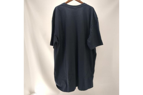 Tシャツのシュプリーム(Supreme)