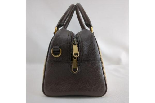 アディダス(adidas)のGGクリスタル