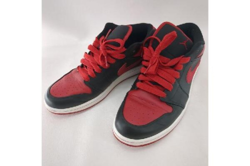 シューズ・靴のスニーカー