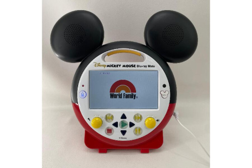 オーディオ機器のポータブルプレーヤー