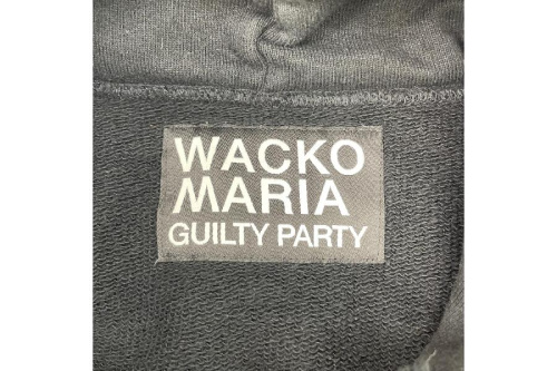 パーカーのメンズファッション