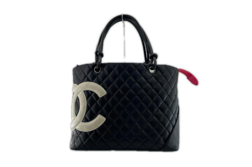 シャネルのCHANEL