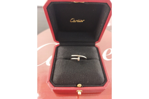 Cartierのカルティエ